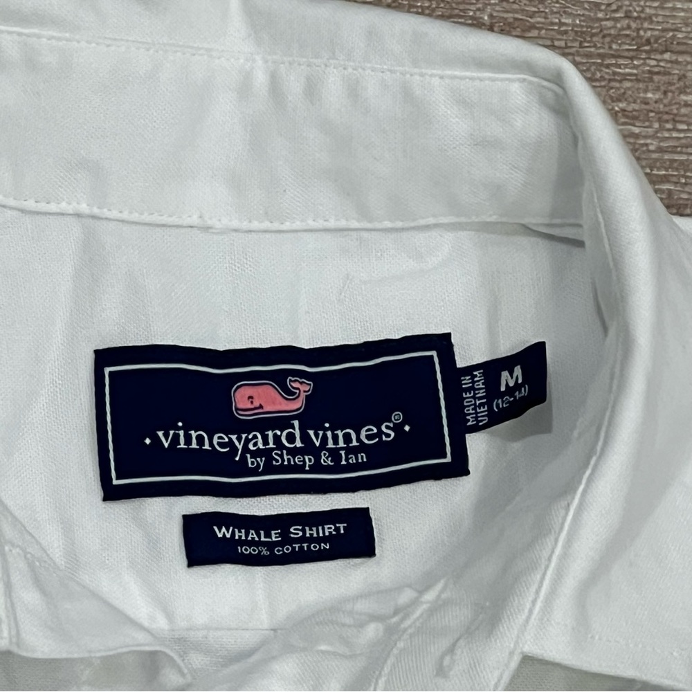 Vineyard vines white button down - Picture 2 of 2
